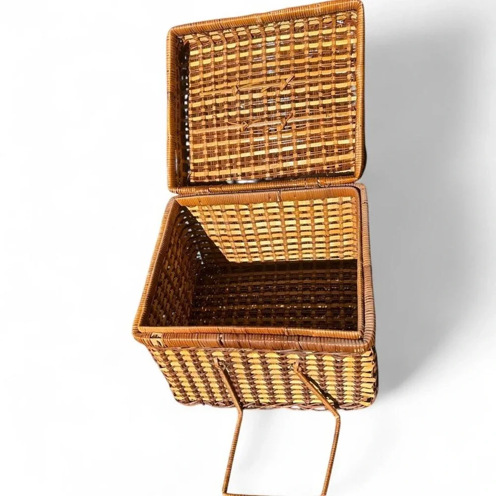 Vintage Picnic Basket Brown Wicker Rattan Hamper Cottagecore Bohemian Large